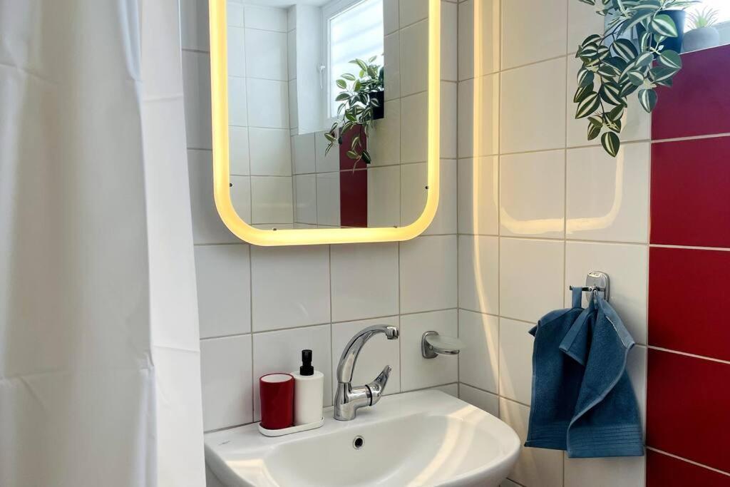 דירות וולוס Cybele Apt Downtown מראה חיצוני תמונה